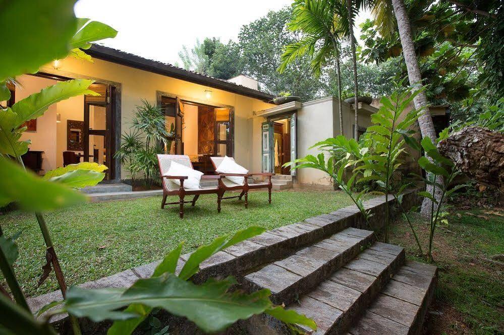 בלפיטיה The River House By Asia Leisure מראה חיצוני תמונה